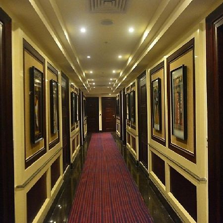 Vijay Intercontinental Hotel Kanpur Luaran gambar